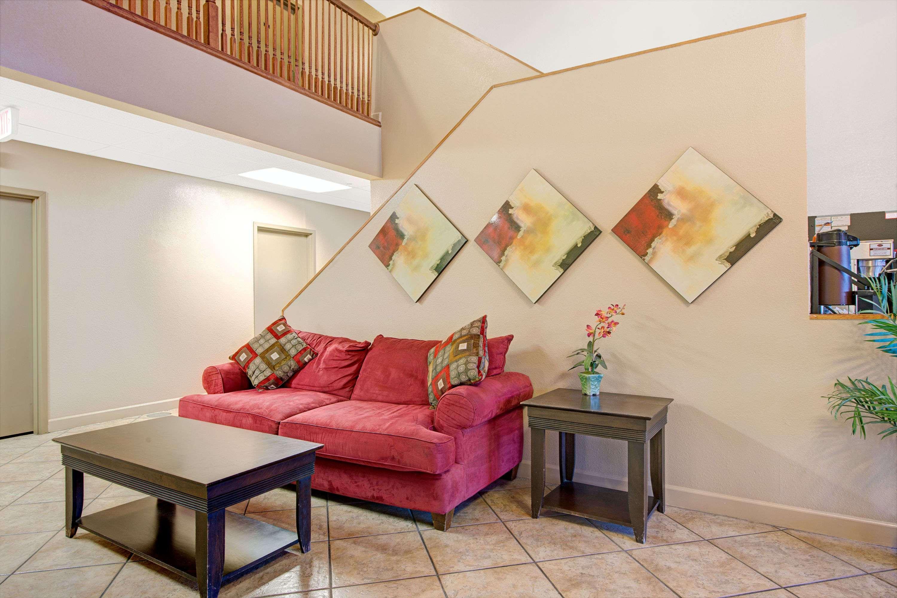Super 8 By Wyndham St. Louis Airport Hotel Woodson Terrace Buitenkant foto