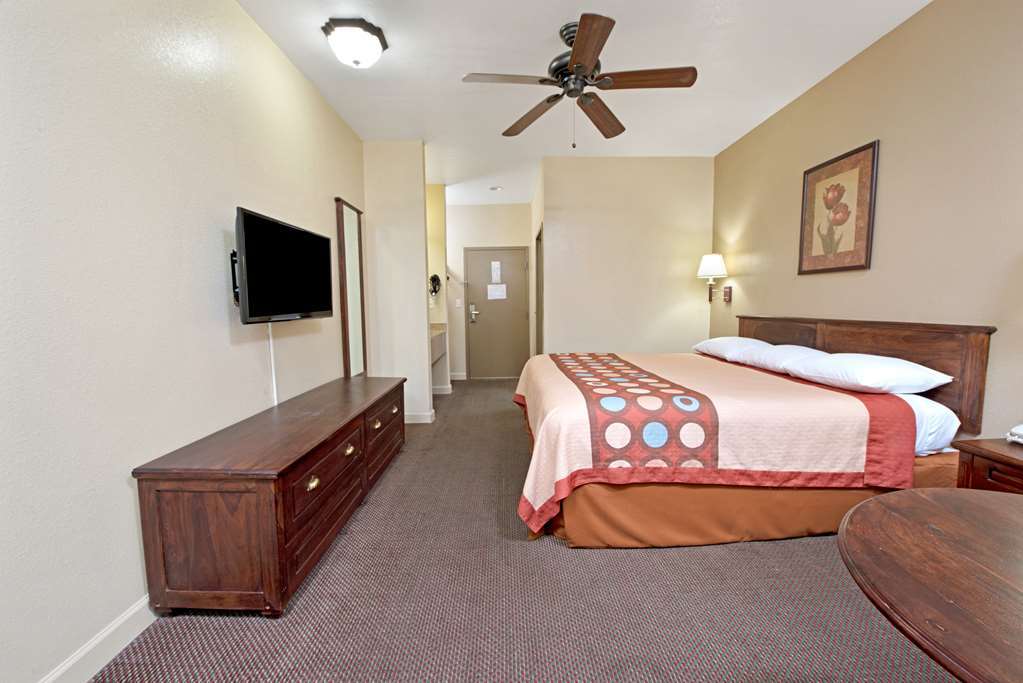 Super 8 By Wyndham St. Louis Airport Hotel Woodson Terrace Kamer foto
